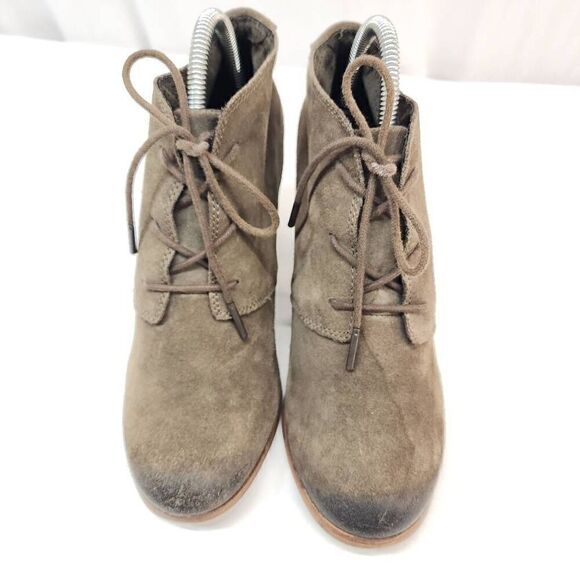 Toms Size 9 Lunata Tarmac Gray Suede Lace-Up Distressed High Heel Boots shoes Wo - Picture 7 of 12